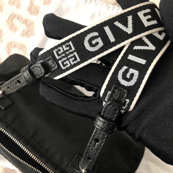 Givenchy Mini Nylon Pandora - Picture 15 of 16